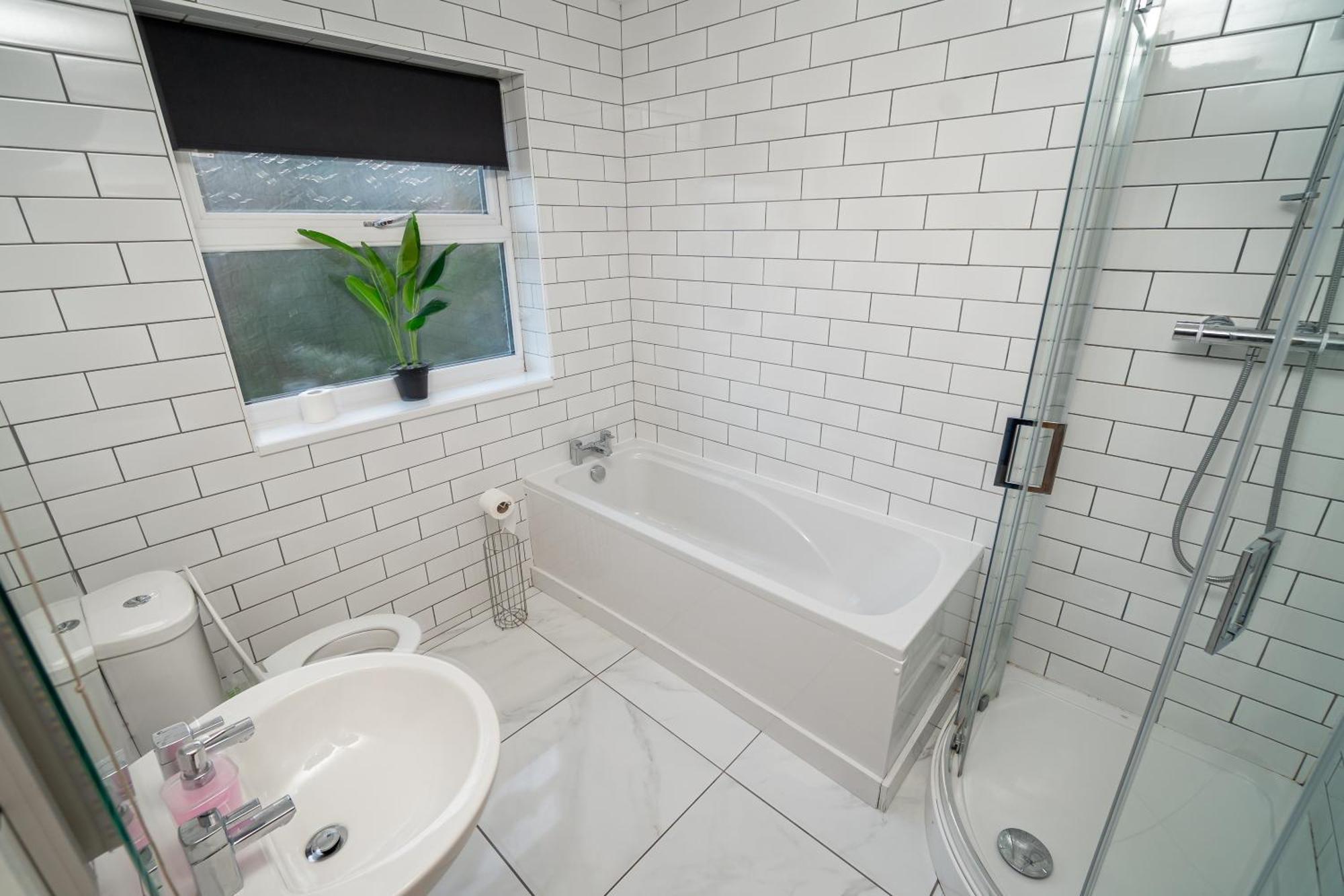 Spacious 3-Bed Near The City Centre Swansea Eksteriør billede