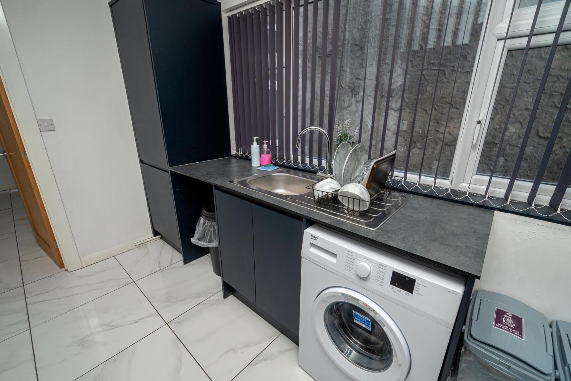 Spacious 3-Bed Near The City Centre Swansea Eksteriør billede